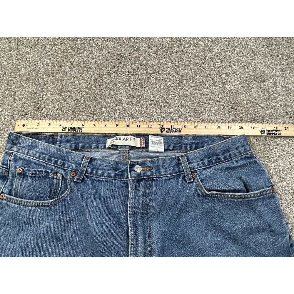 Levis 505 Jeans Mens 42x32 Blue Denim Regular Fit Straight Leg Medium Stone Wash - Picture 5 of 11